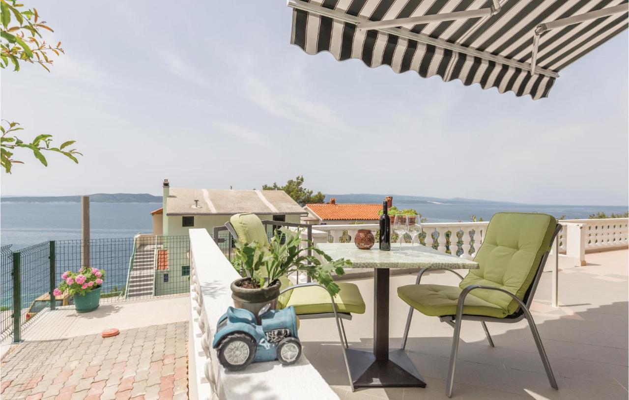 Lovely Apartment In Brela With House Sea View Екстер'єр фото